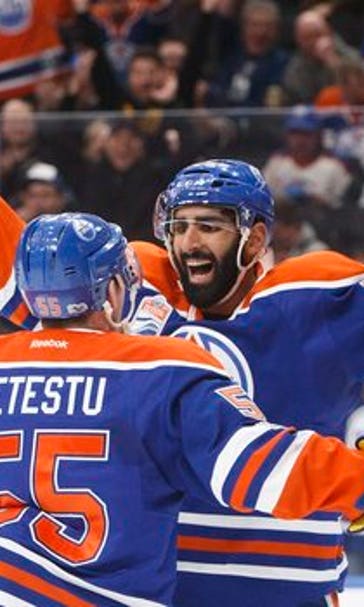 Khaira gets first career goal, Oilers beat Coyotes 3-1 (Jan 16, 2017)